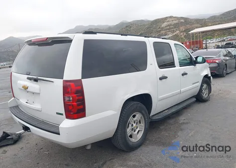 2007 Chevrolet Suburban 1500 Ls из США, поврежденный, VIN 3GNFK16317G143256